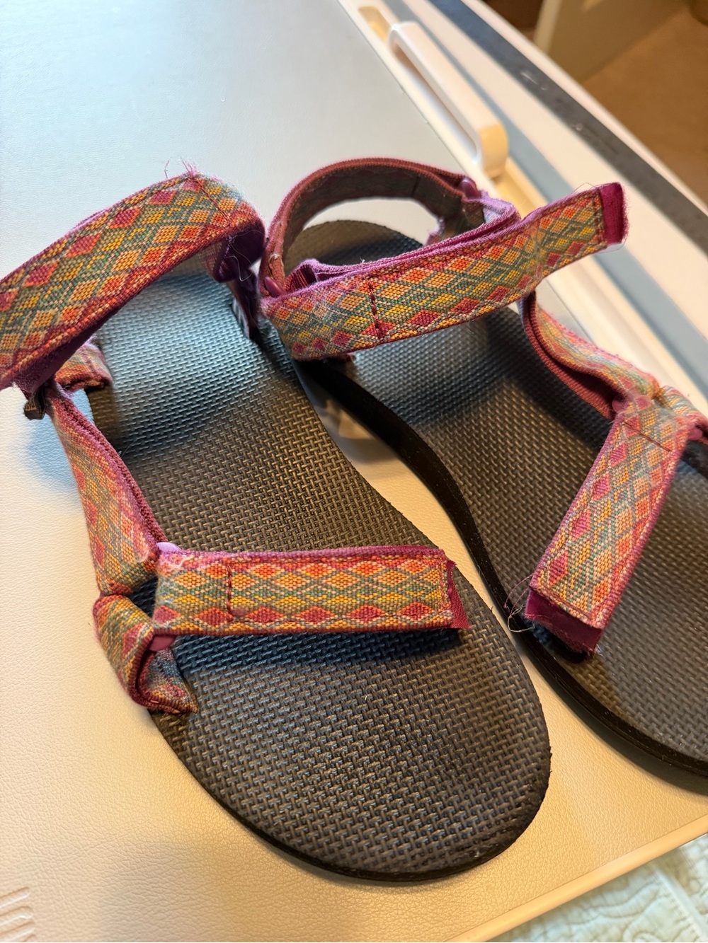 Teva Women’s Original Universal Sandal size 9